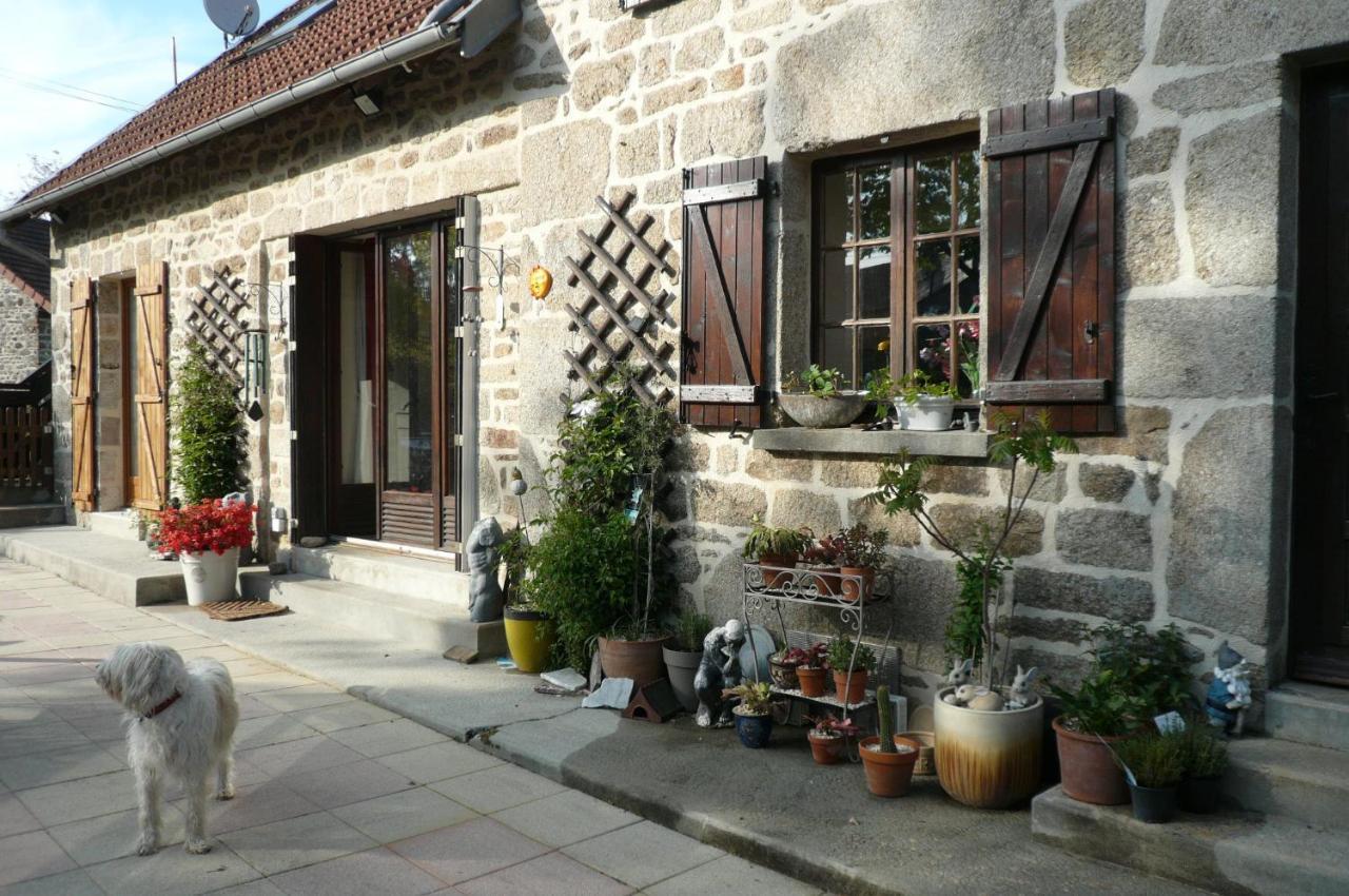 Le Petit Papillon Eymoutiers (Haute-Vienne) Exterior foto